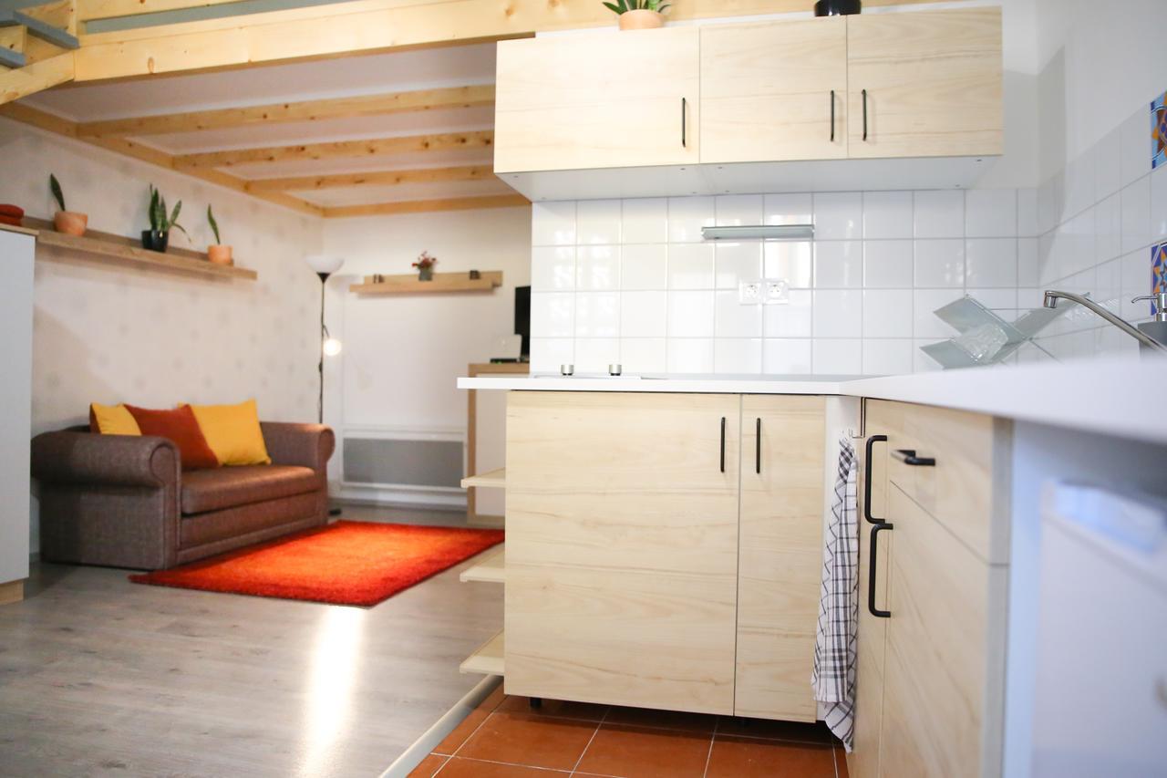 Macskako Apartman Eger Buitenkant foto